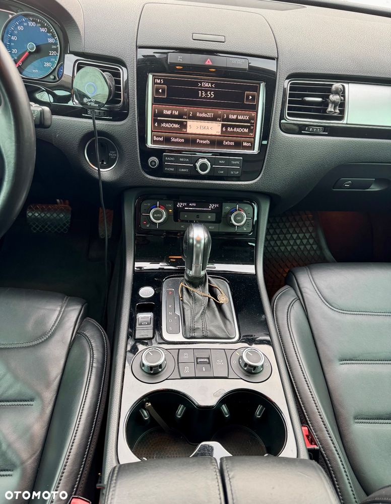 Volkswagen Touareg - 18