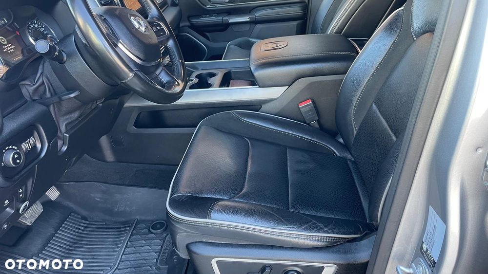 RAM 1500 5.7 Crew Cab Laramie - 7