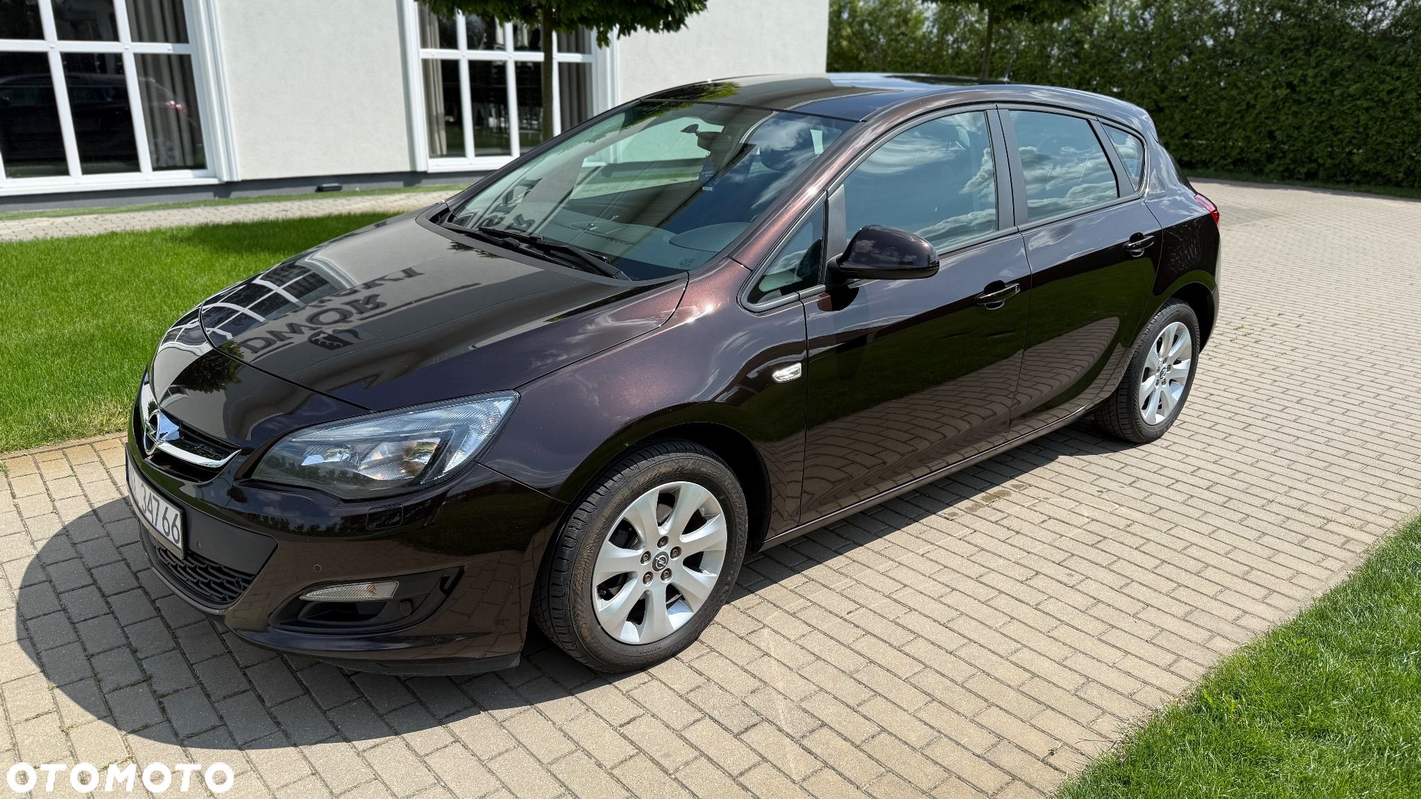 Opel Astra IV 1.4 T Sport EU6 - 1