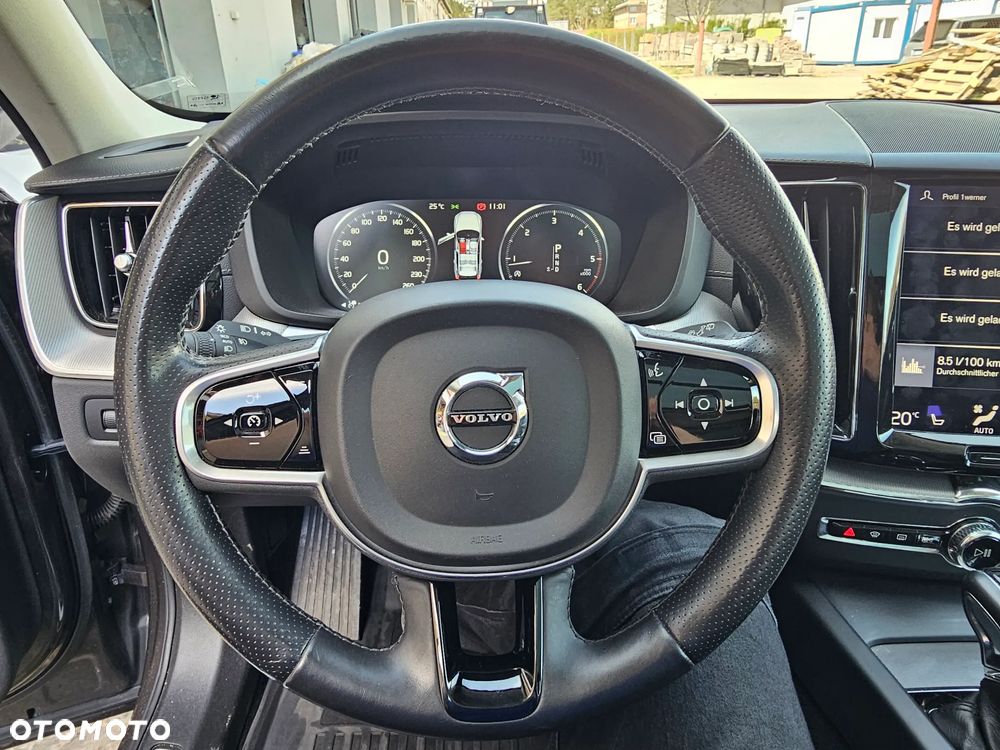 Volvo XC 60 B5 D AWD Geartronic Inscription - 25
