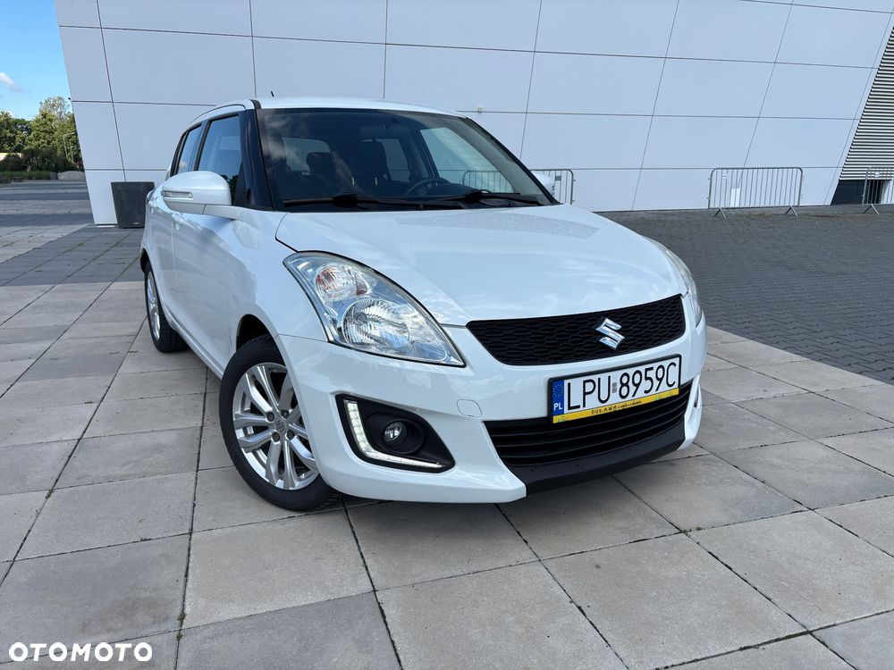 Suzuki Swift 1.2 Premium - 1