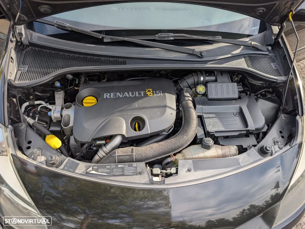 Renault Clio 1.5 dCi Dynamique S - 7