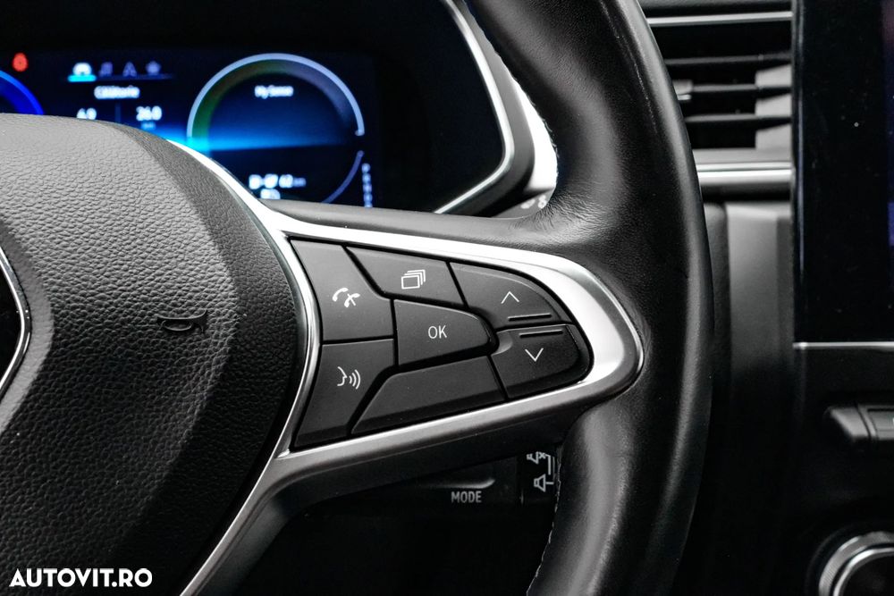 Renault Captur PHEV 160 Engineered - 29