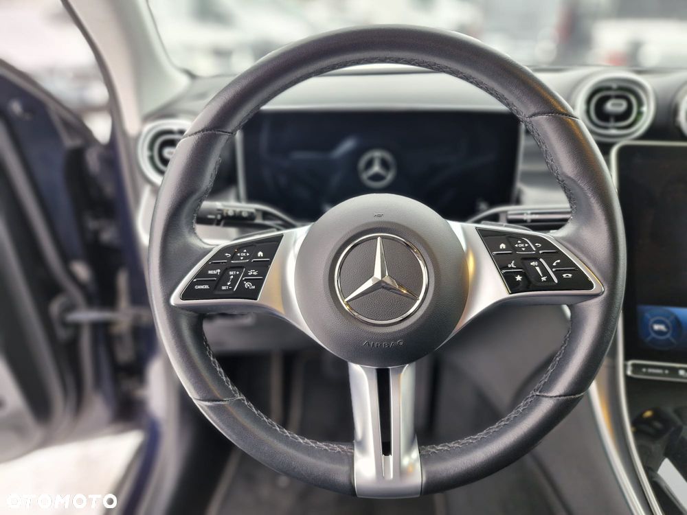 Mercedes-Benz GLC 220 d mHEV 4-Matic Avantgarde - 26