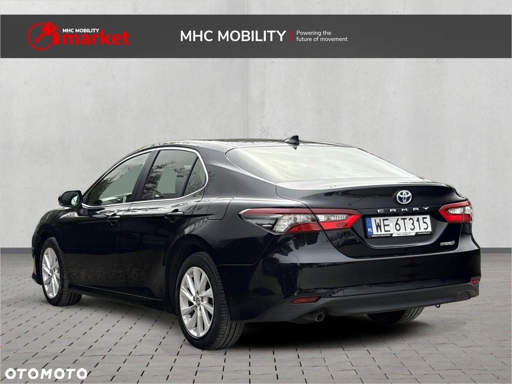 Toyota Camry 2.5 Hybrid Comfort CVT - 3