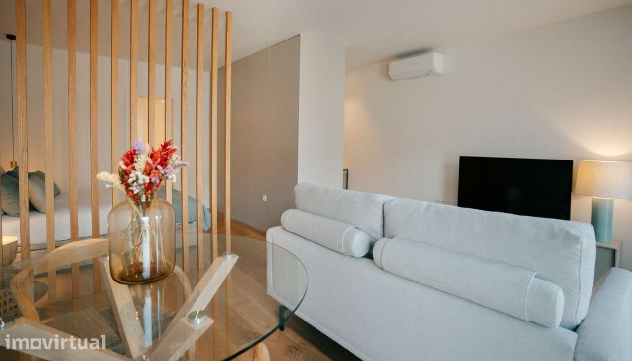 Apartamento turístico T0 à venda no centro do Porto - Grande imagem: 3/15