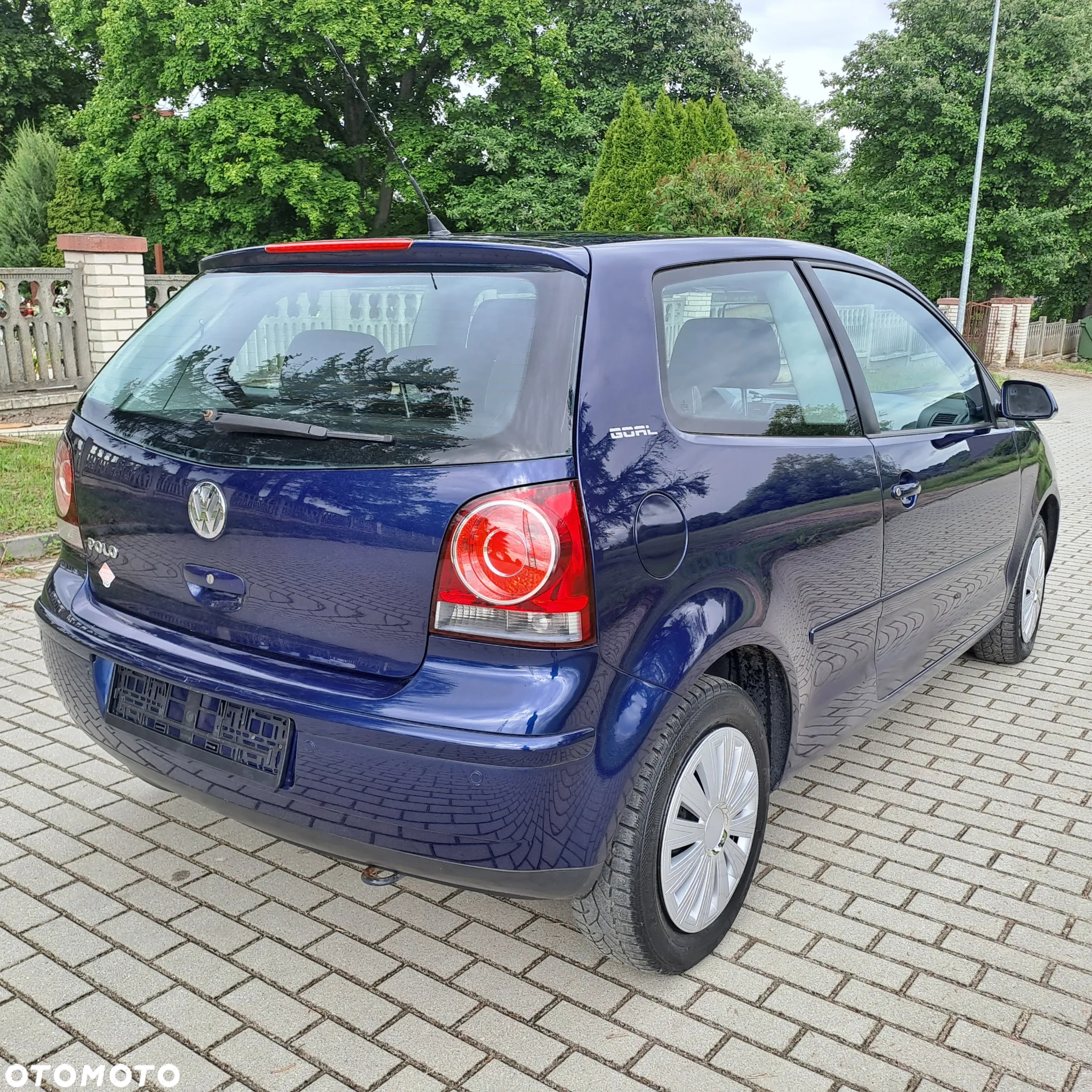 Volkswagen Polo - 4