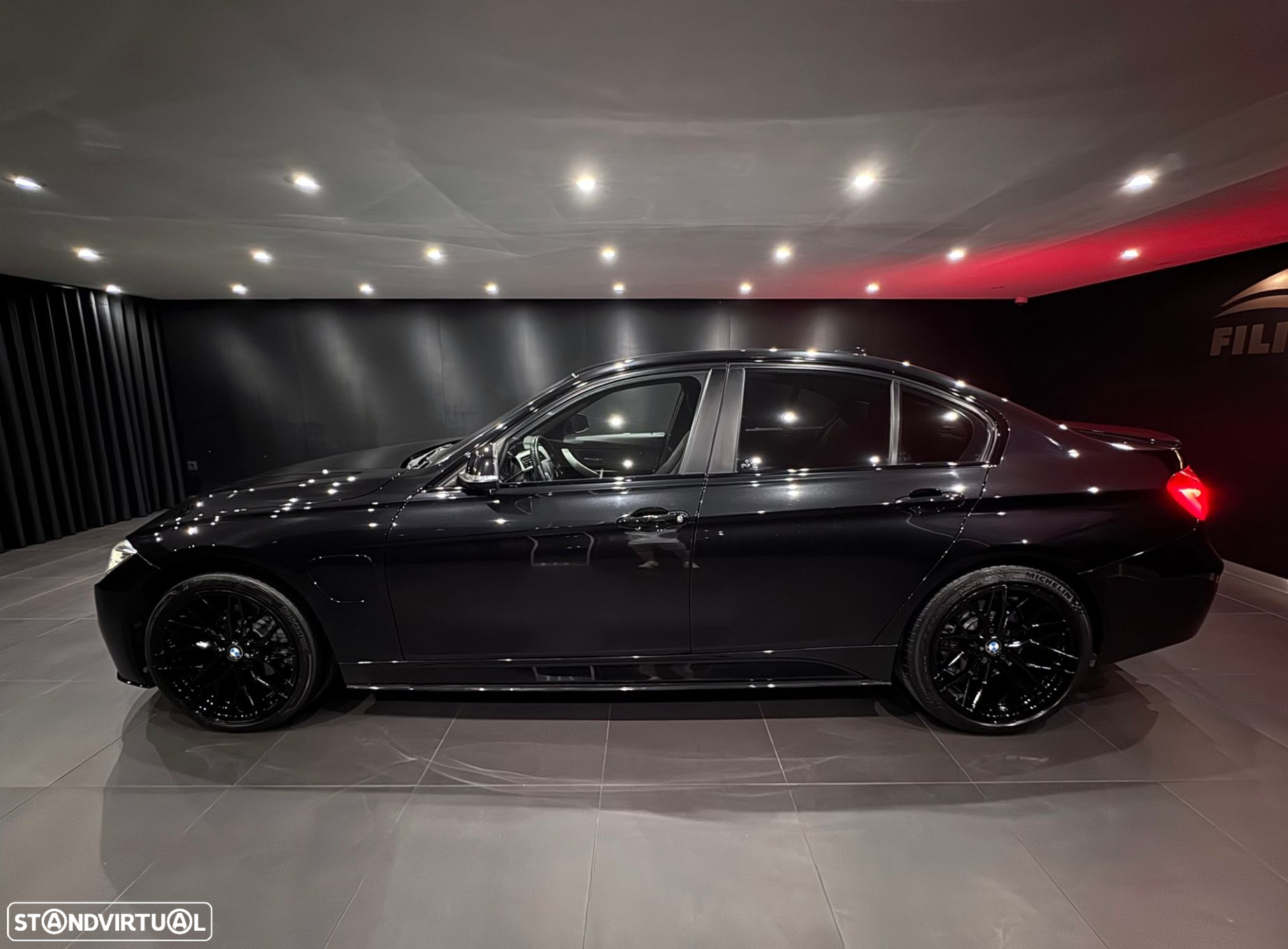 BMW 330 e iPerformance Pack M Shadow - 5