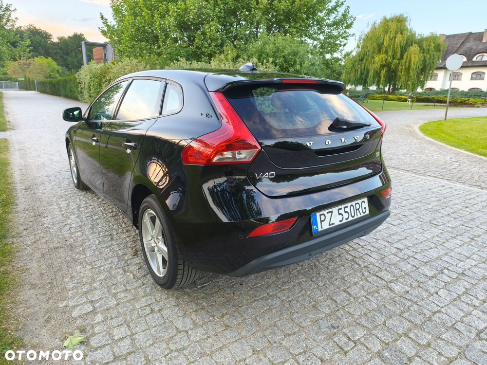 Volvo V40 D2 Drive-E Dynamic Edition - 17