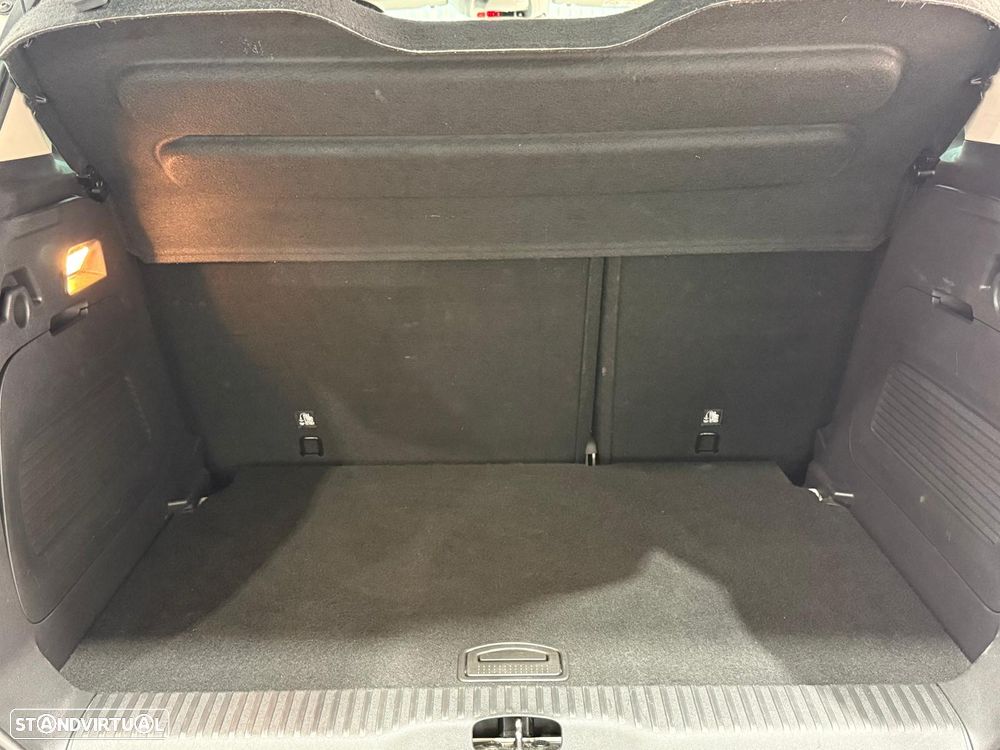 Citroën C3 Aircross 1.2 PureTech Shine - 24