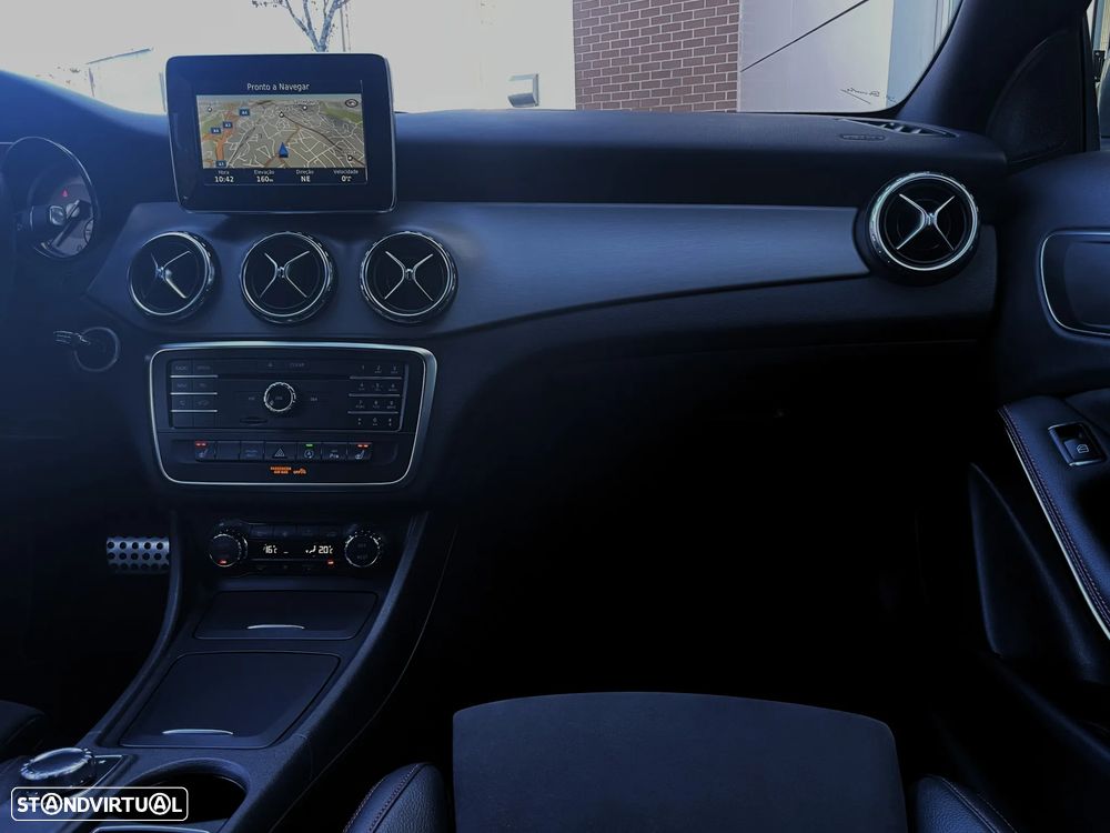 Mercedes-Benz GLA 180 (CDI) d 7G-DCT AMG Line - 19