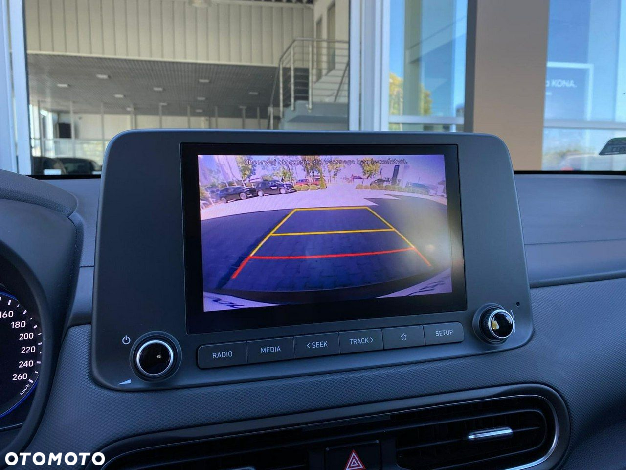 Hyundai Kona - 23