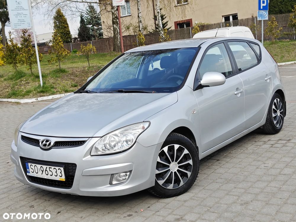Hyundai i30 1.4 Classic + - 3
