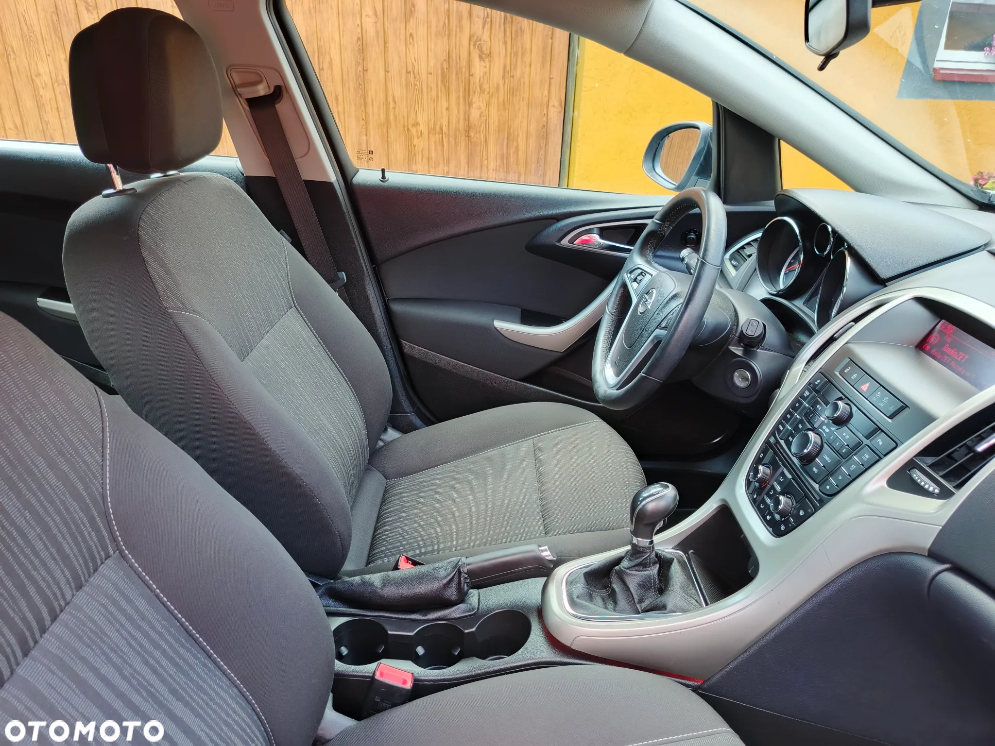 Opel Astra 1.4 EcoFLEX Design Edition - 35