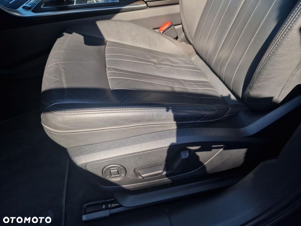 Audi A6 Avant - 14