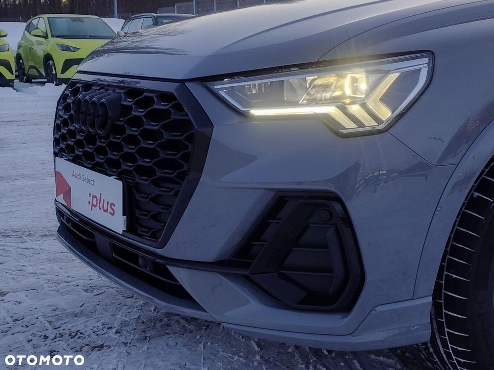 Audi Q3 Sportback - 32