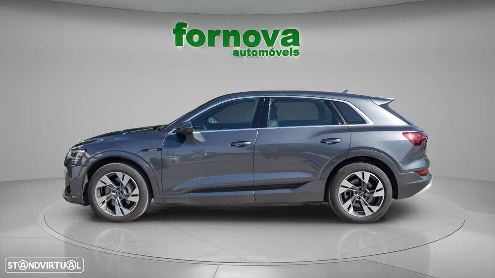 Audi e-tron 55 quattro S line - 4
