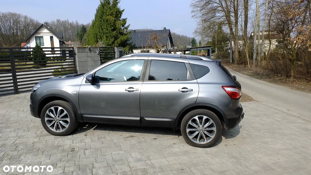 Nissan Qashqai - 10