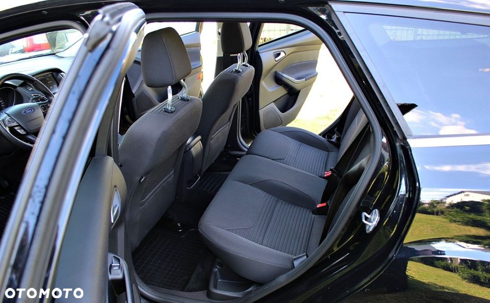 Ford Focus - 11