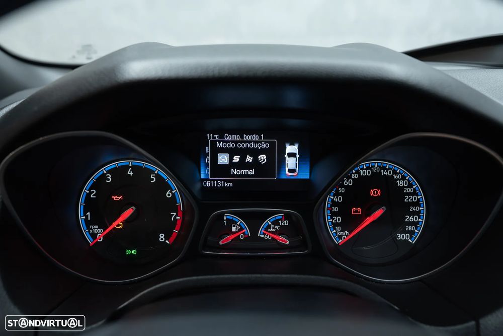 Ford Focus 2.3 EcoBoost RS - 43