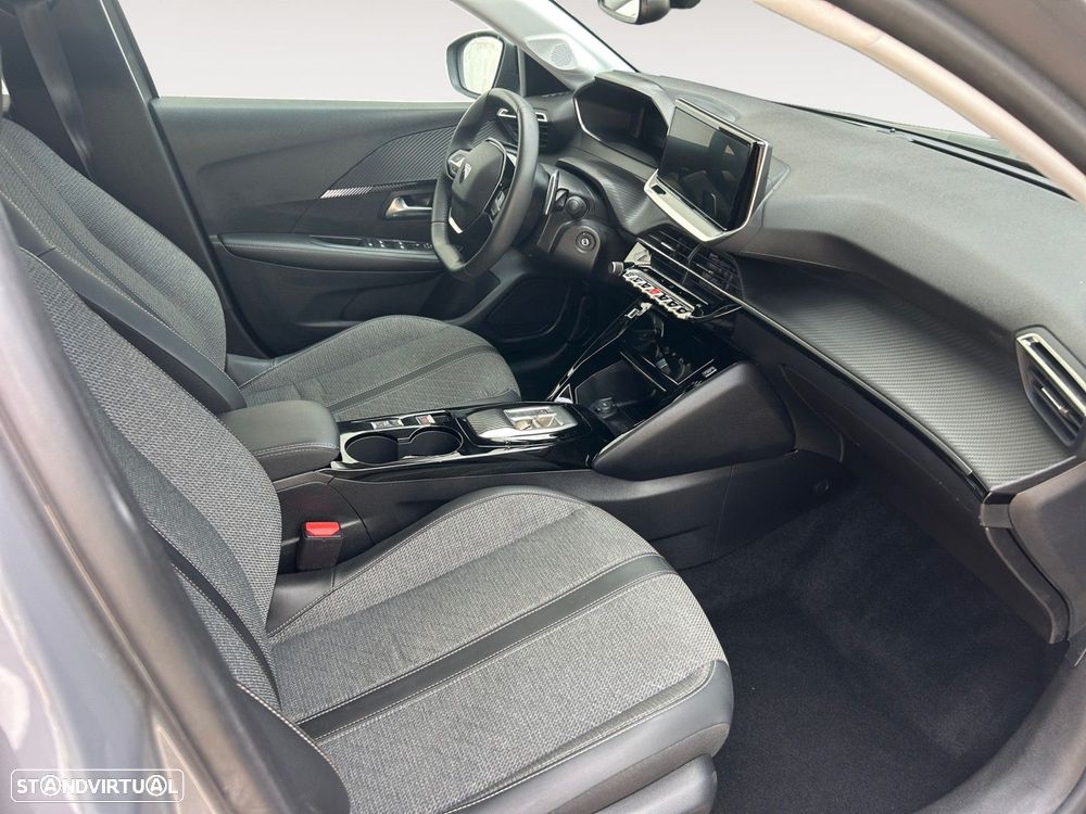 Peugeot 208 1.2 Hybrid Allure e-DCS6 - 15