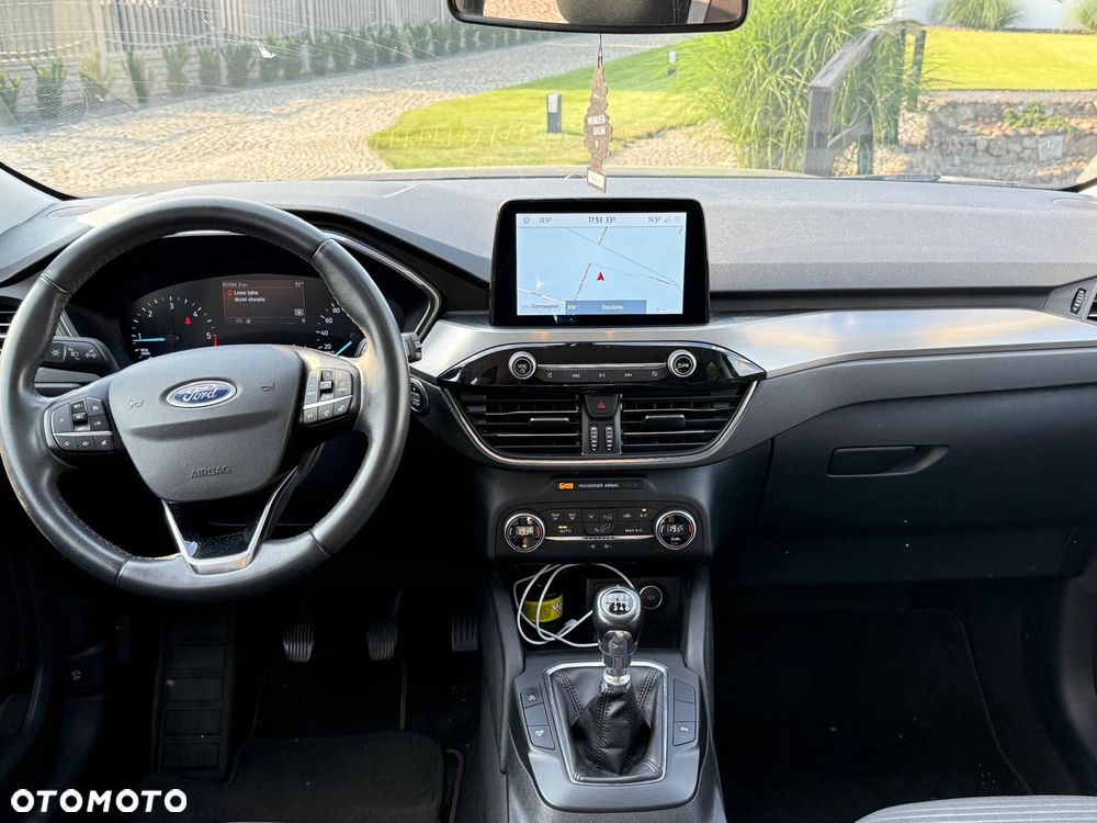 Ford Kuga 2.0 EcoBlue Hybrid TITANIUM - 11