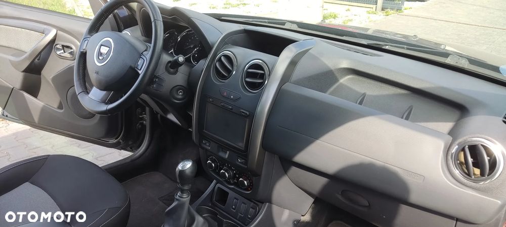 Dacia Duster 1.2 TCe Laureate S&S EU6 - 11