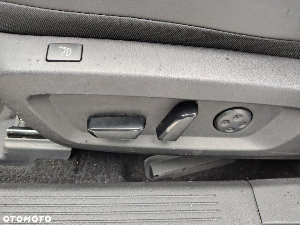 Nissan Qashqai - 16