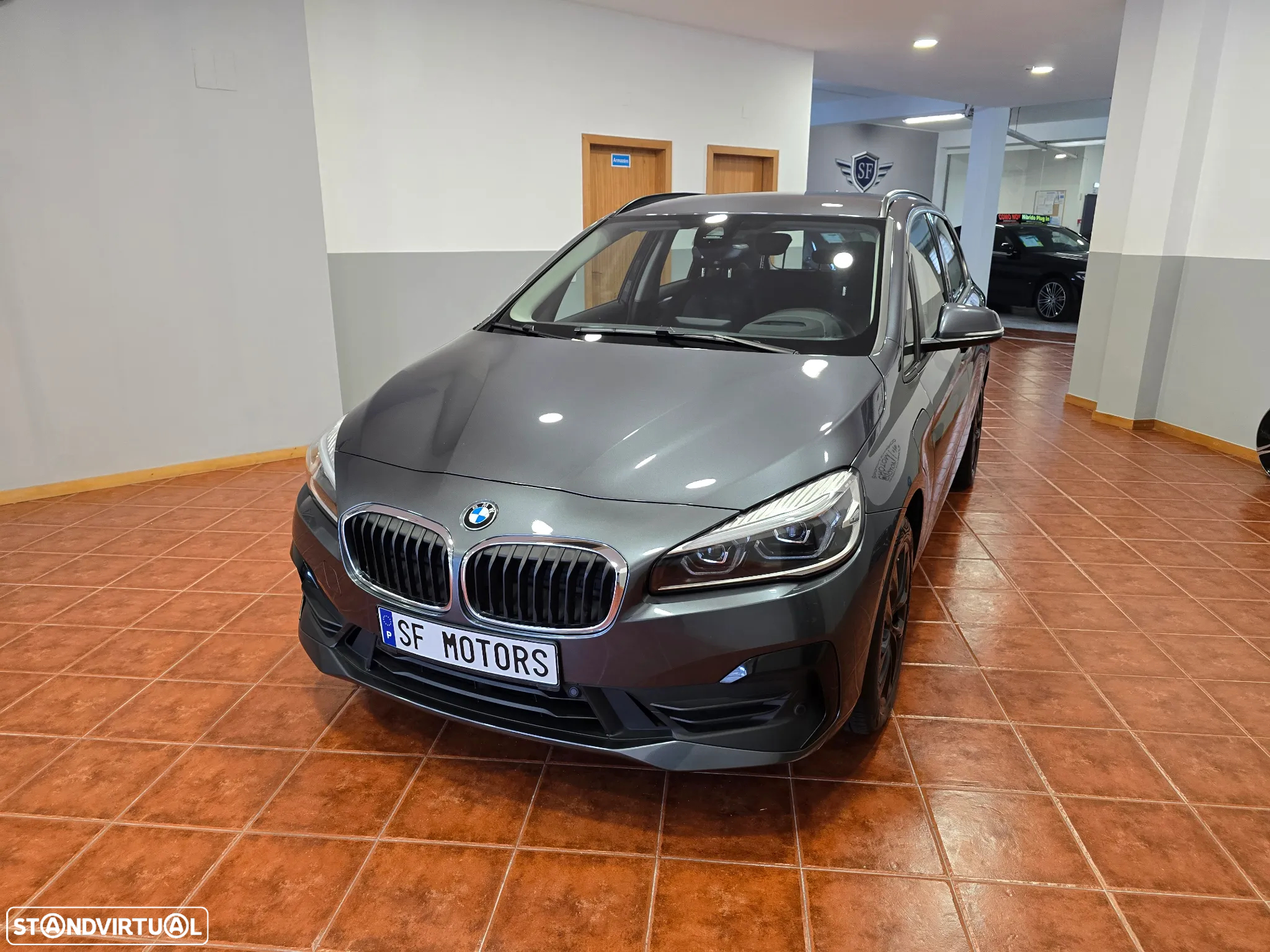 BMW 225xe Active Tourer Advantage - 2