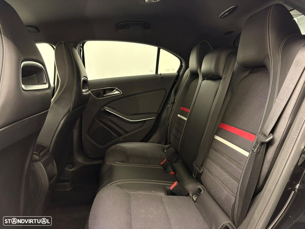 Mercedes-Benz A 180 CDI (BlueEFFICIENCY) Urban - 8