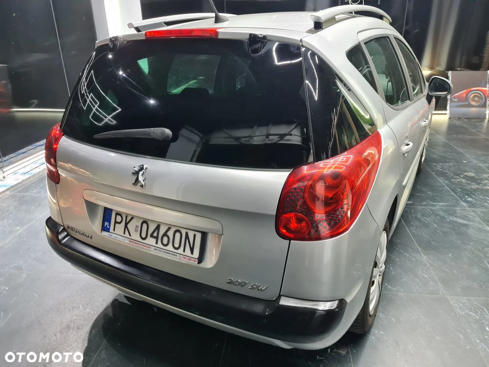 Peugeot 207 120 Sport - 6