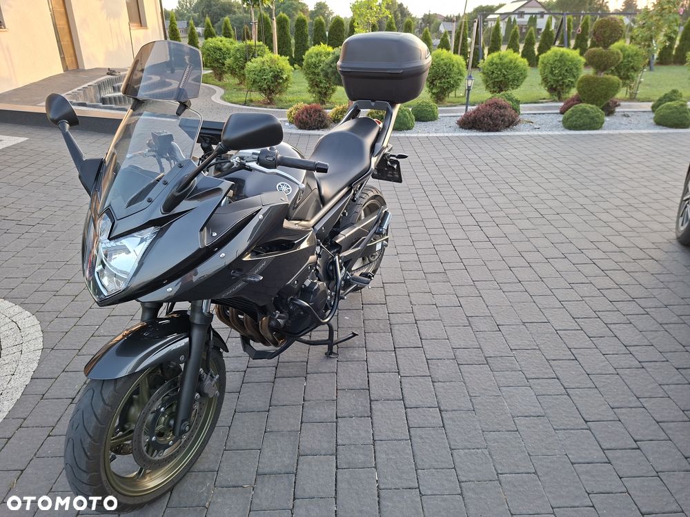 Yamaha XJ - 3