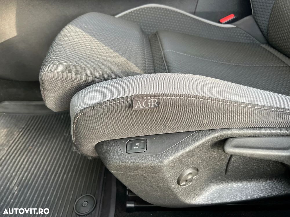 Opel Astra 1.2L Turbo Start/Stop AT8 Elegance - 10