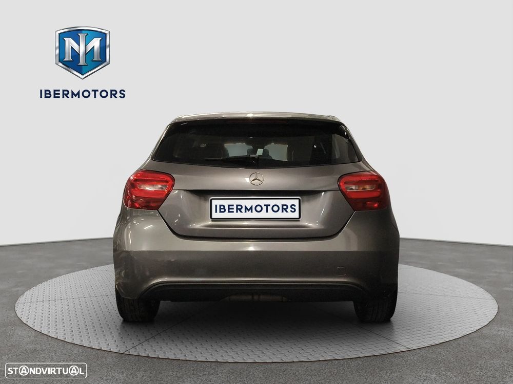 Mercedes-Benz A 180 CDI (BlueEFFICIENCY) Urban - 6