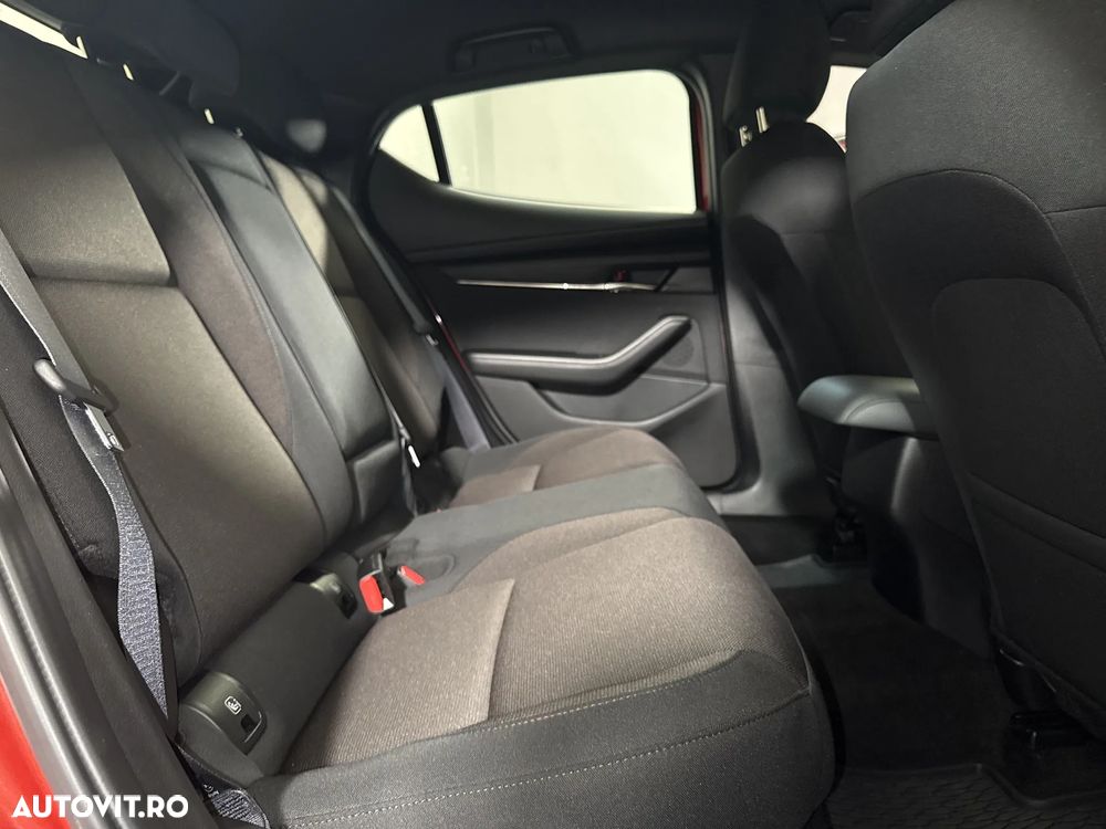 Mazda 3 e-Skyactiv G122 AT MHEV Plus - 13