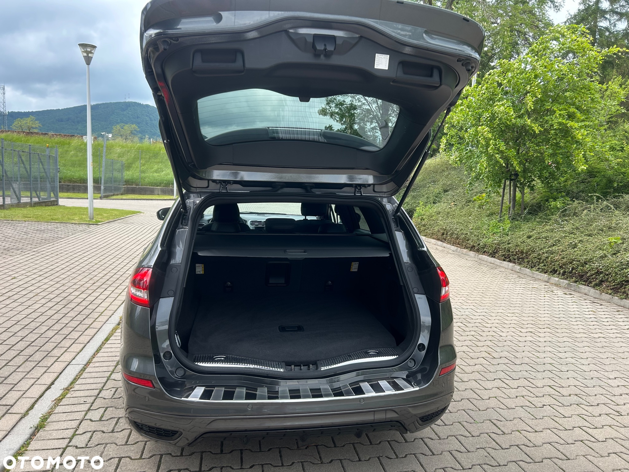 Ford Mondeo 1.5 EcoBoost ST-Line X - 21