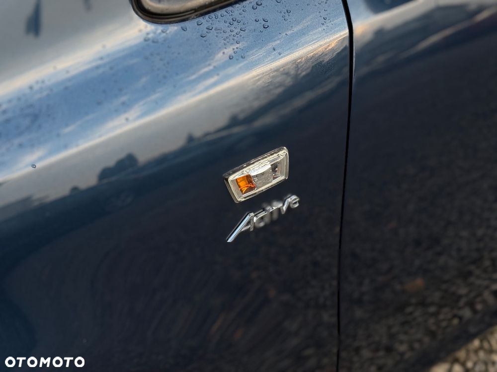 Opel Corsa 1.4 16V Active - 6