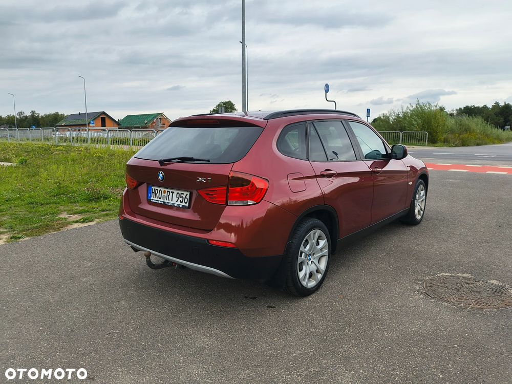 BMW X1 sDrive18d Sport Line - 14