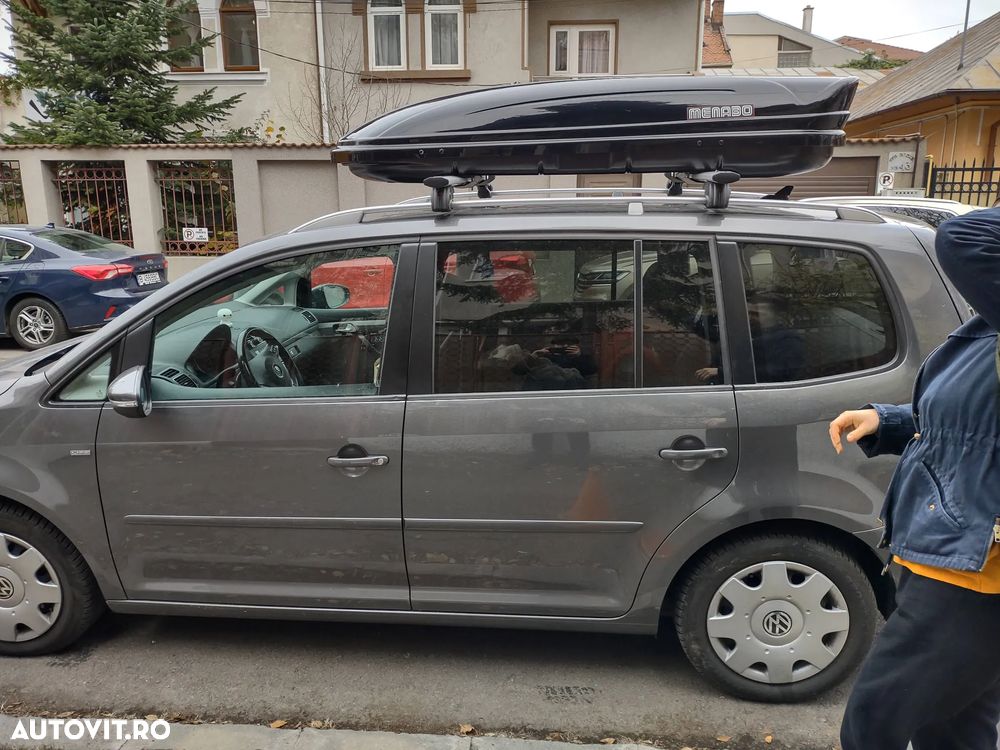 Volkswagen Touran 2.0 TDI DSG Highline - 6