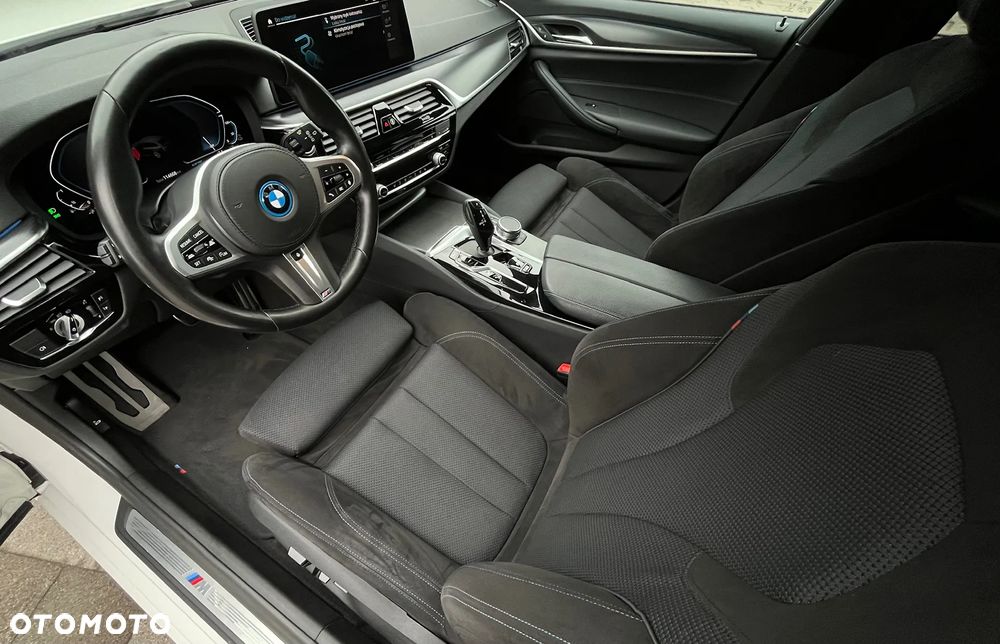 BMW Seria 5 530e M Sport sport - 16