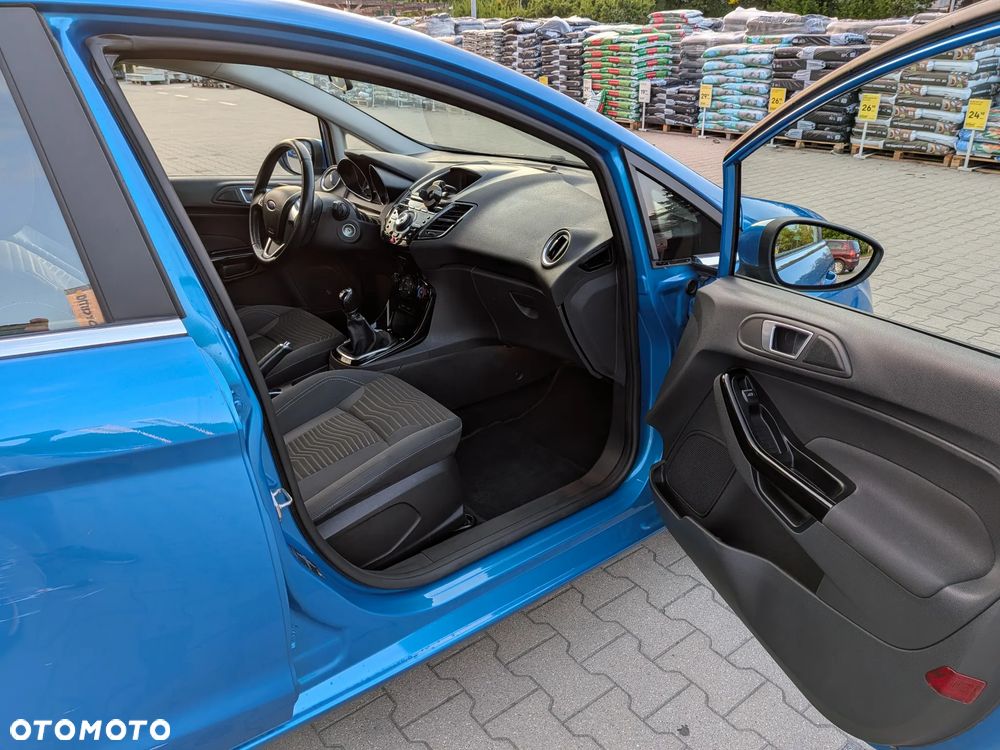 Ford Fiesta 1.0 EcoBoost Titanium - 28