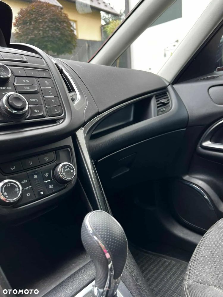 Opel Zafira 2.0 CDTI Cosmo - 8