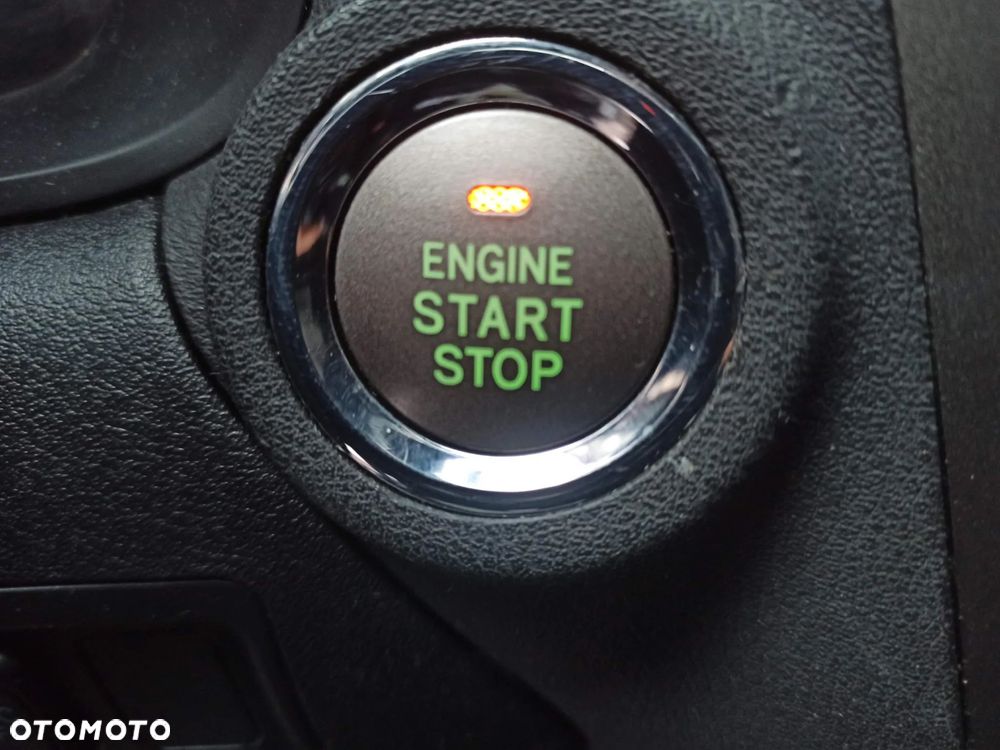 Lexus IS 220 D Prestige - 10