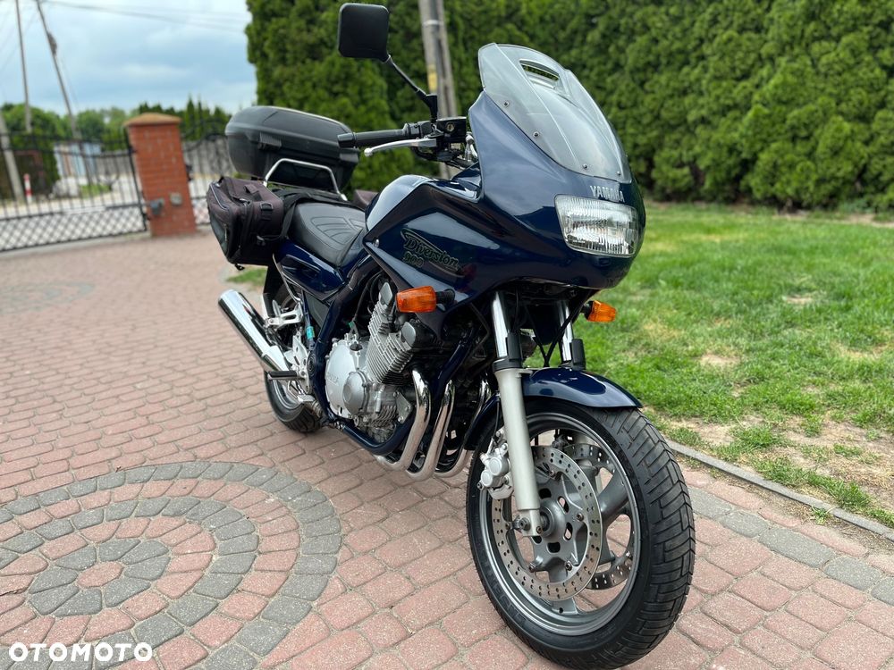 Yamaha XJ - 27