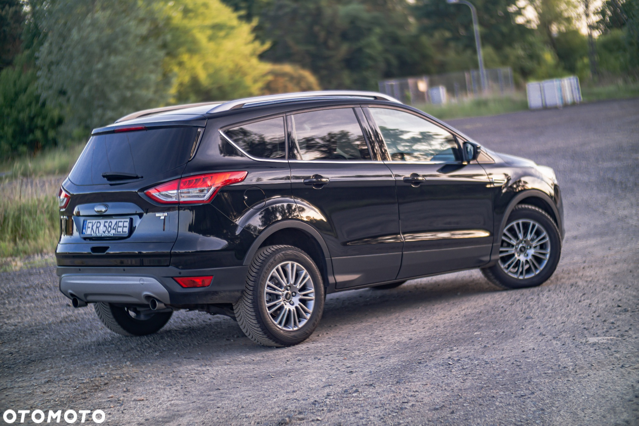 Ford Kuga 1.6 EcoBoost 2x4 Individual - 14