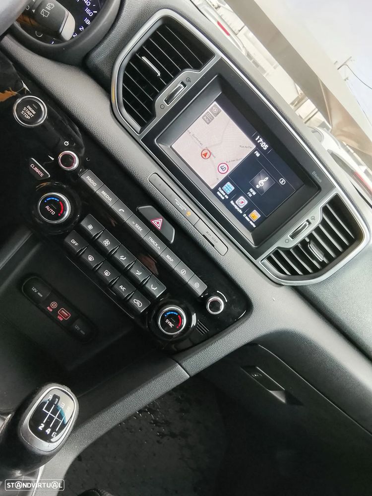 Kia Sportage 1.6 CRDI ISG SX - 12