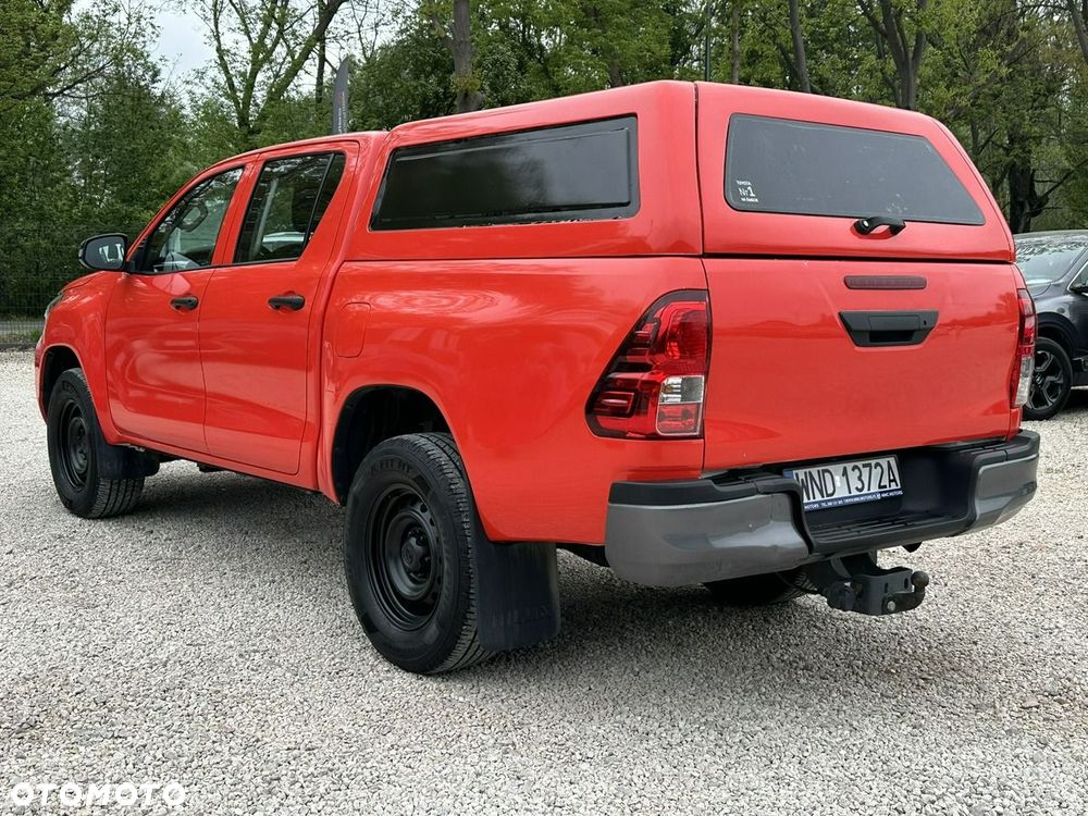 Toyota Hilux 2.4 D-4D Double Cab DLX 4x4 - 5