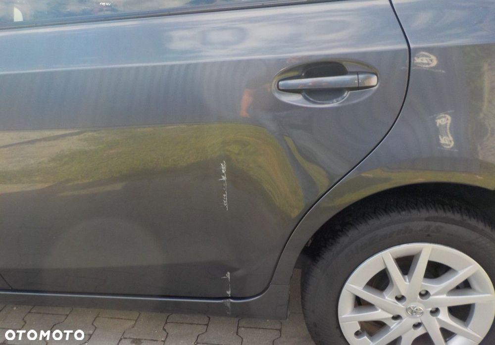 Toyota Prius+ - 11