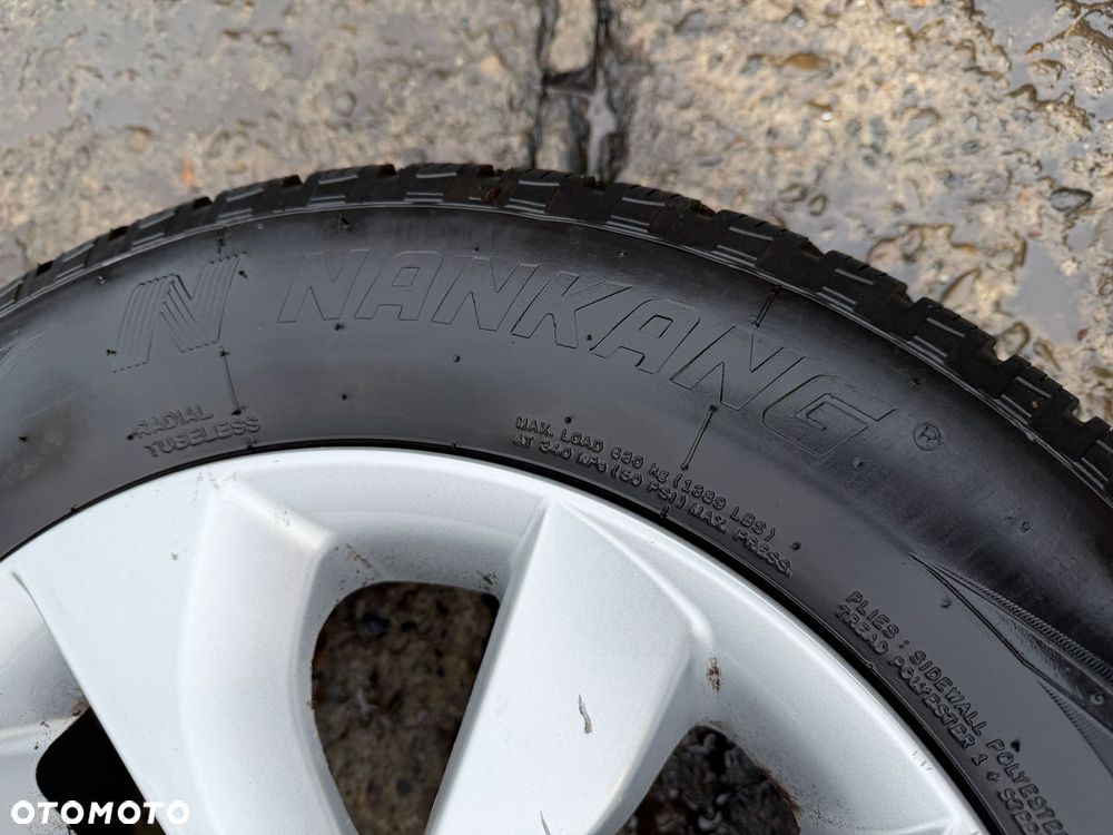 Felgi 15' koła Kia Rio 4x100 5.5Jx15 ET36 52910-1W650 - 5