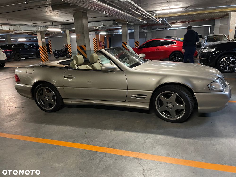 Mercedes-Benz SL - 8